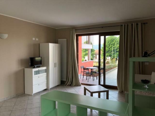 Slowliday Viverone Exterior foto